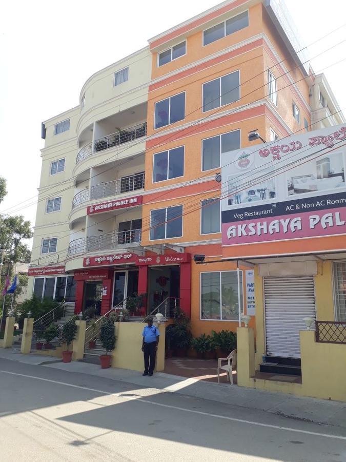 Akshaya Palace Inn Mysore Ngoại thất bức ảnh